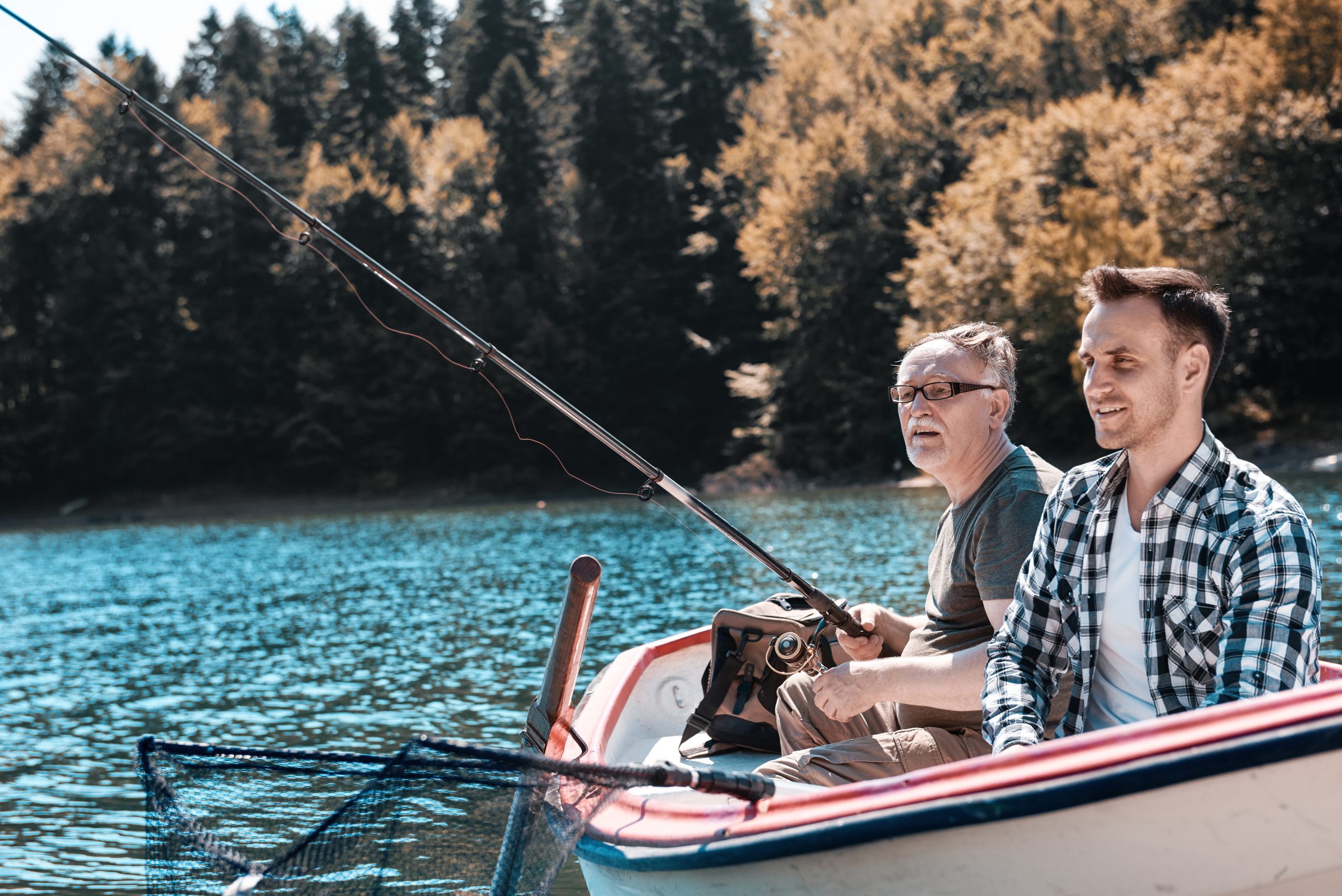 Wędkowanie na jeziorze Trupel – poradnik dla gości Domu Wypoczynkowego Mazury