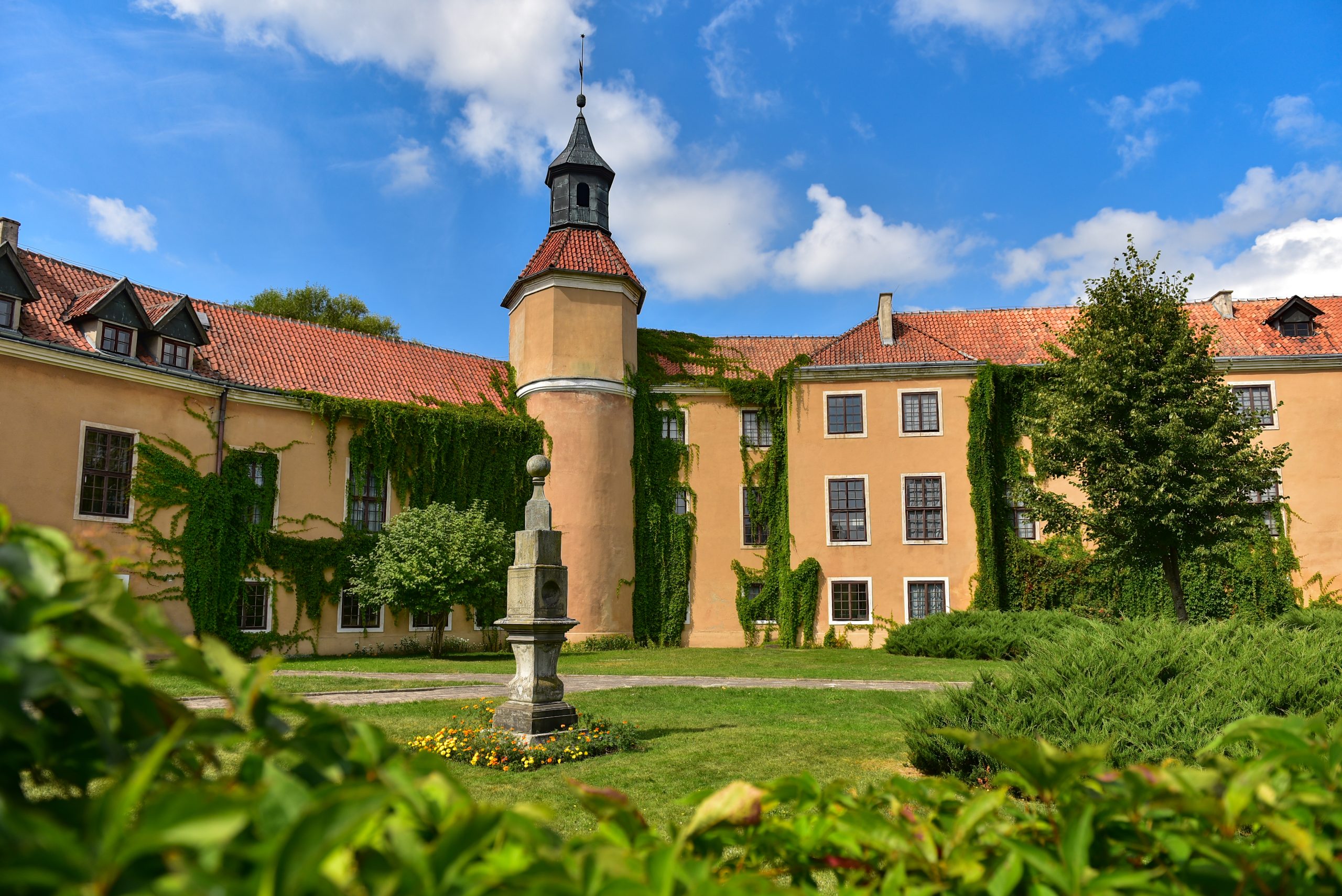 Odwiedź Muzeum Warmii i Mazur: Morąg, Szczytno i Mrągowo
